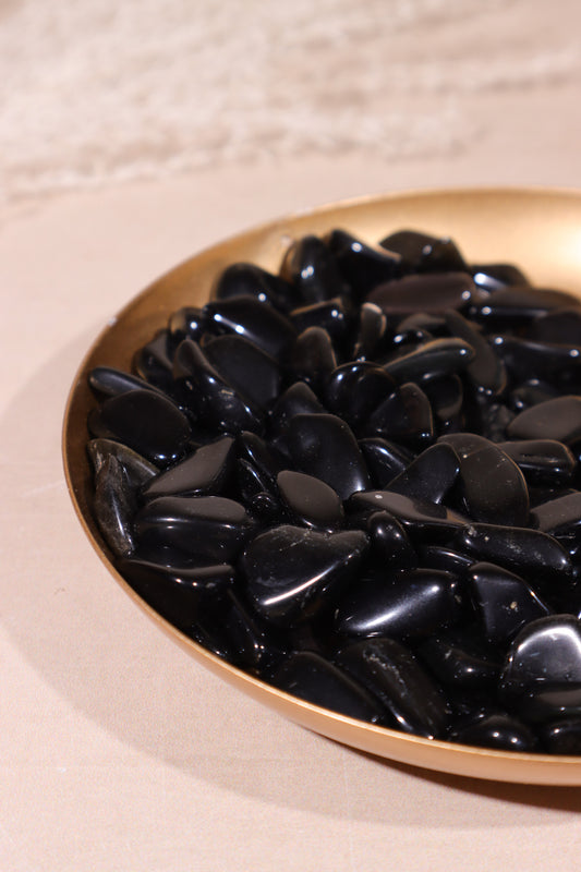 Black Obsidian Tumblestones 10-20mm