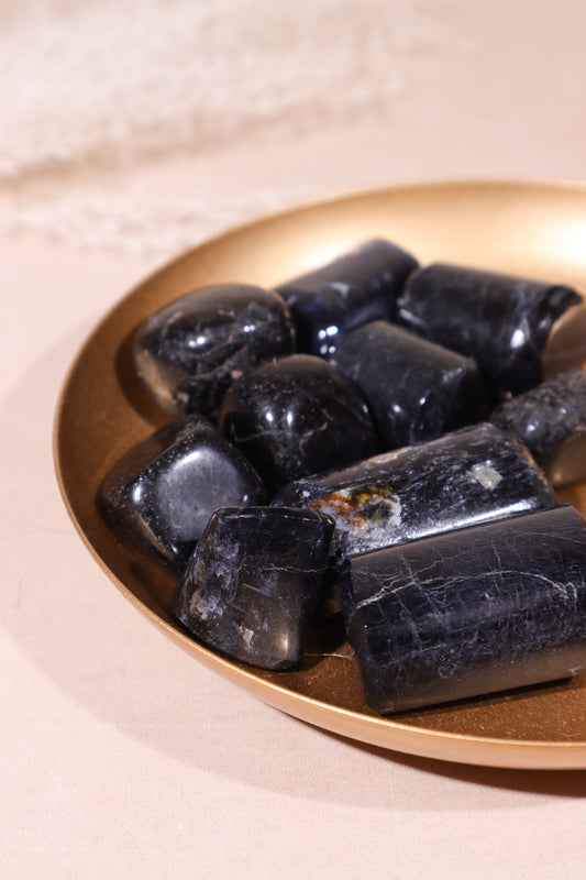 Black Tourmaline Tumblestones 20-40mm