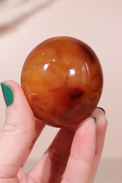 Carnelian Palmstone 108g Palmstones Tali & Loz