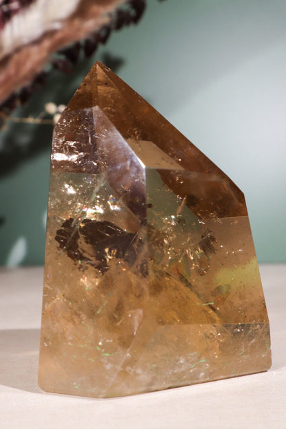 Citrine Tower Natural, 0.6kg Towers Tali & Loz Crystals