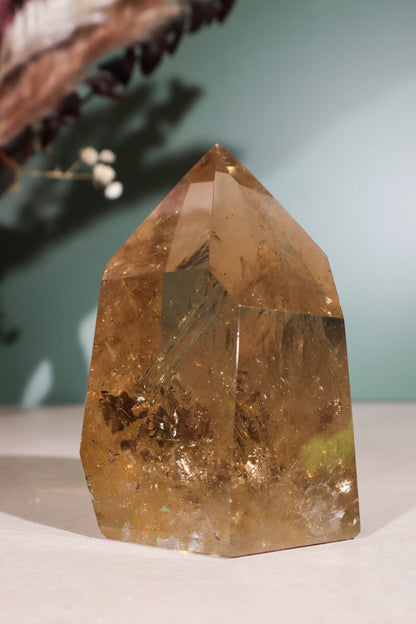 Citrine Tower Natural, 0.6kg Towers Tali & Loz Crystals