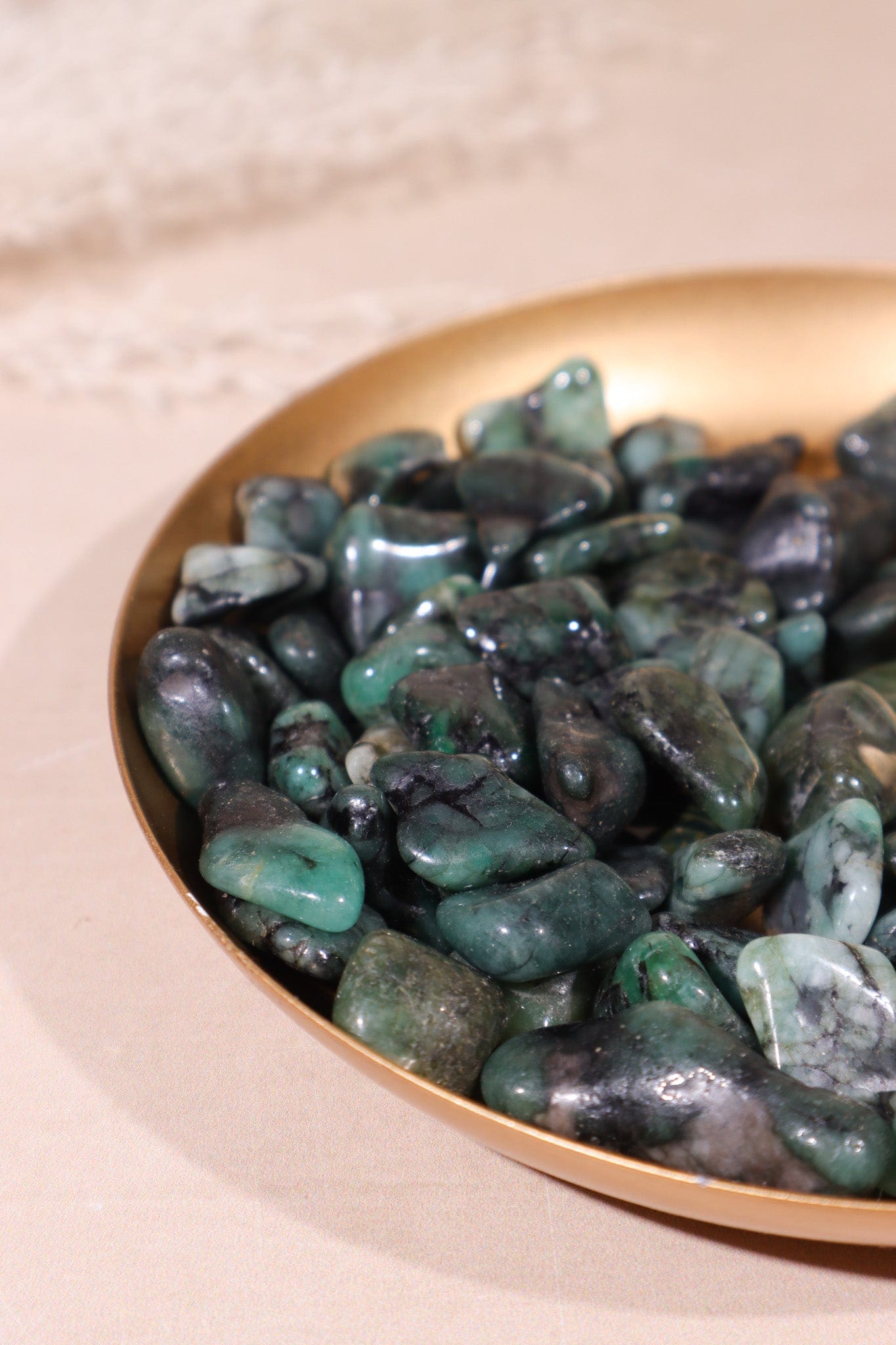 Emerald Tumblestones 10-20mm Tumblestones Tali & Loz Crystals