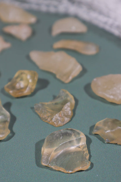 Libyan Desert Glass Tektite 2.30gr AAA-Grade Tektites Tali & Loz Crystals