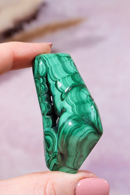 Malachite Mini Statue 103g Freeforms Tali & Loz