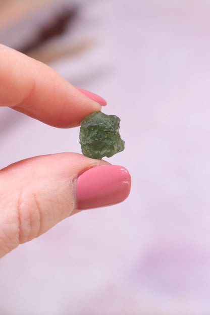 Moldavite Tektite 1.26gr Tektites Tali & Loz Crystals