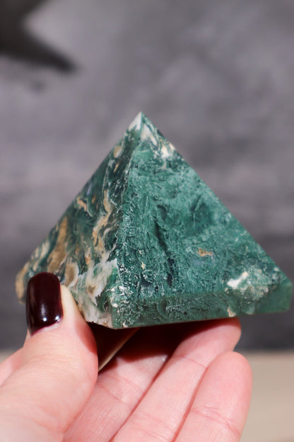 Moss Agate Pyramid Pyramids Tali & Loz