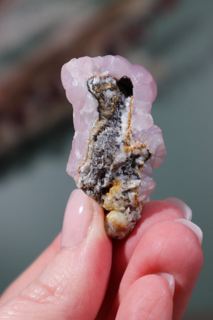 Pink Smithsonite 34gr Minerals Tali & Loz Crystals