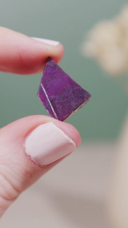 Sugilite Rough Crystal 1.33g