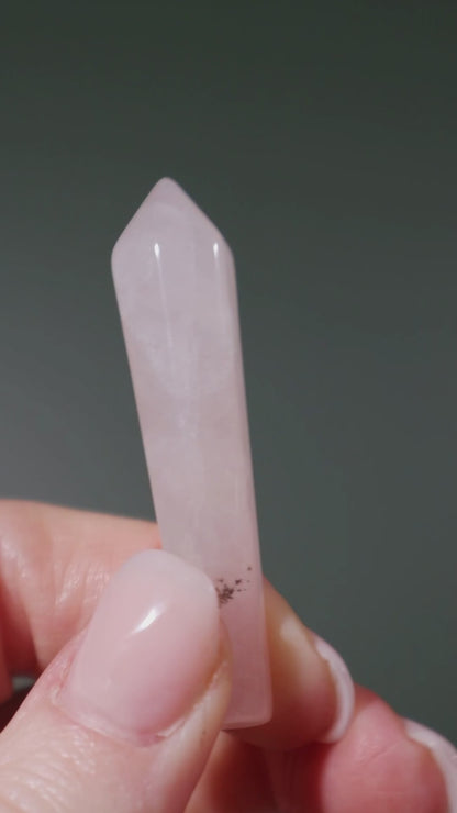 Rose Quartz Points 50-55mm