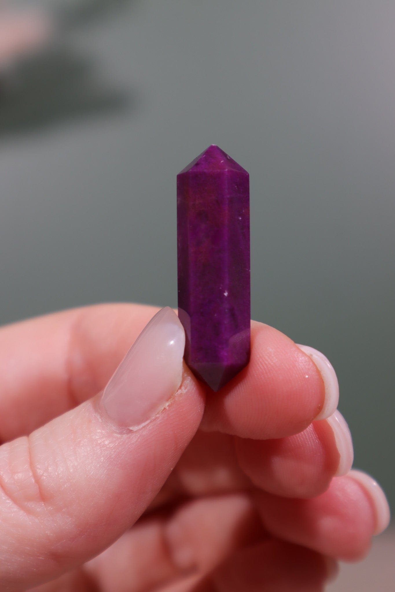 Sugilite Double Terminated Point 3.70gr - Tali & Loz Crystals